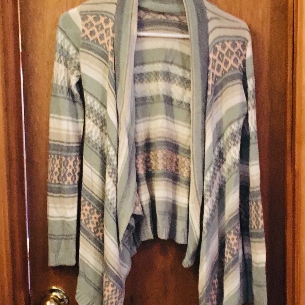Small Gray and light Pink Cardigan